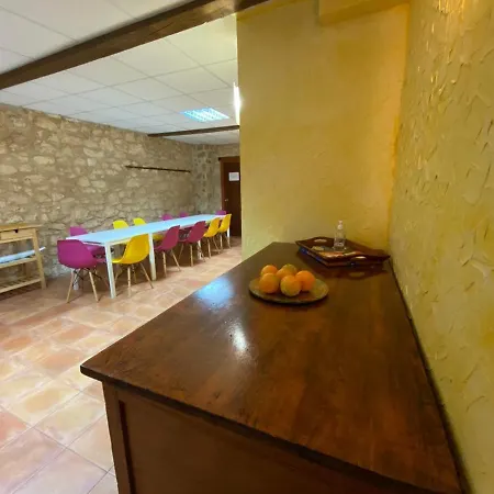 Albergue Tubilla Del Lago